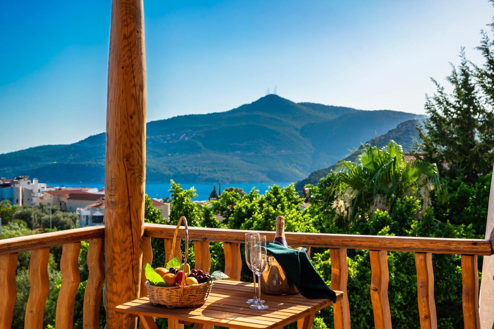 Elixir Hotel Kalkan Exteriér fotografie